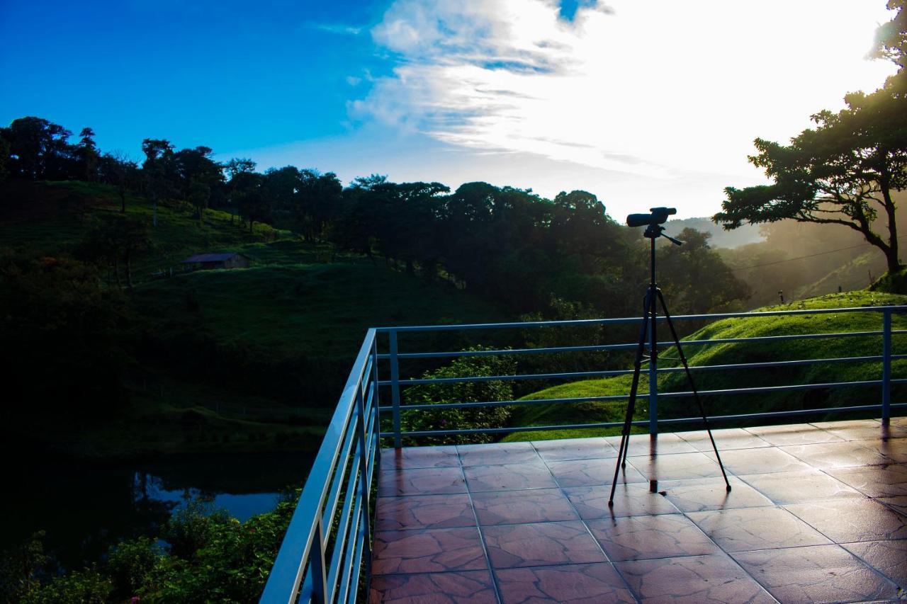 Burbi Lake Lodge Monteverde Eksteriør billede