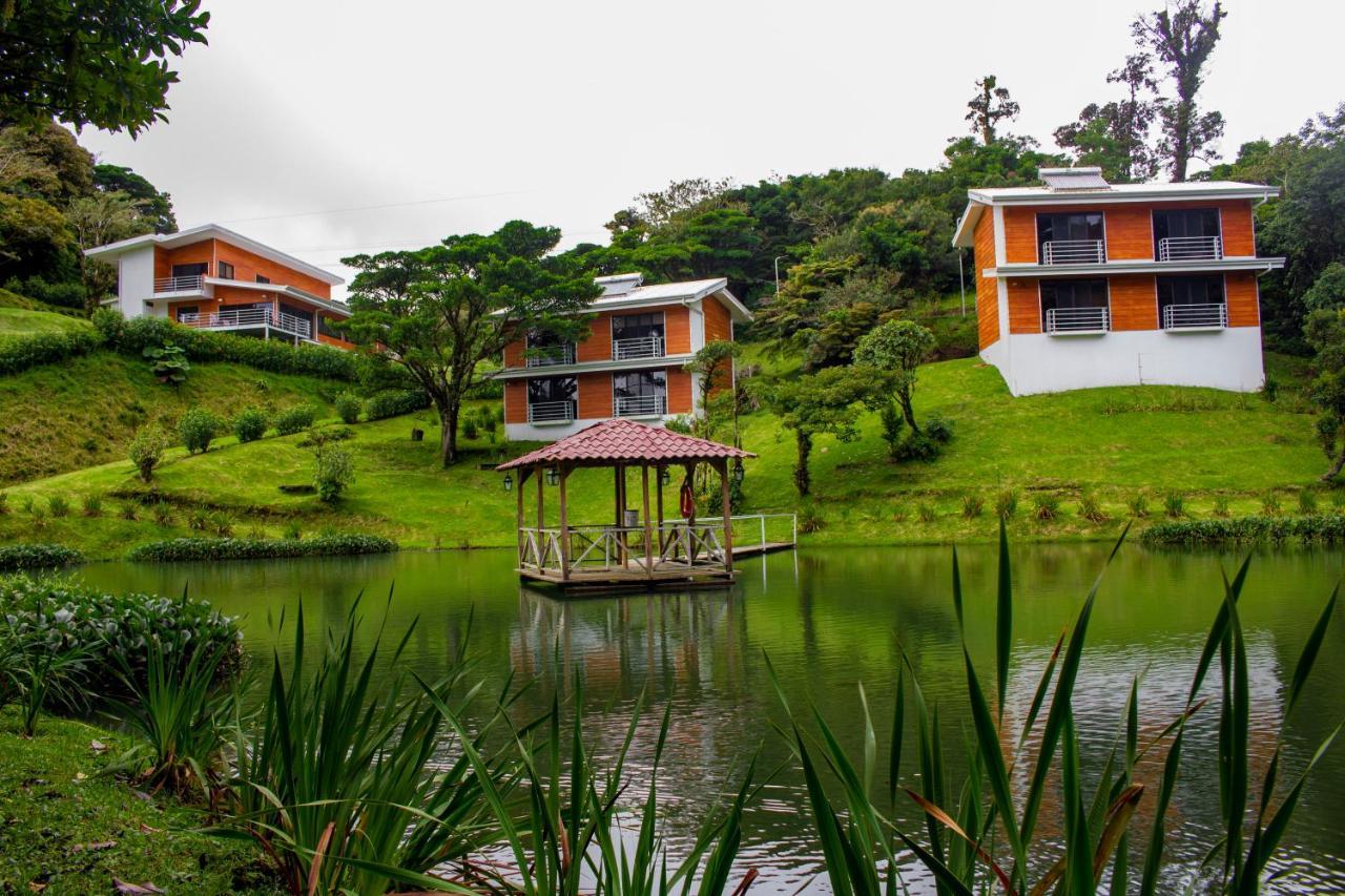 Burbi Lake Lodge Monteverde Eksteriør billede