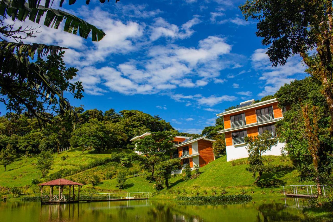 Burbi Lake Lodge Monteverde Eksteriør billede