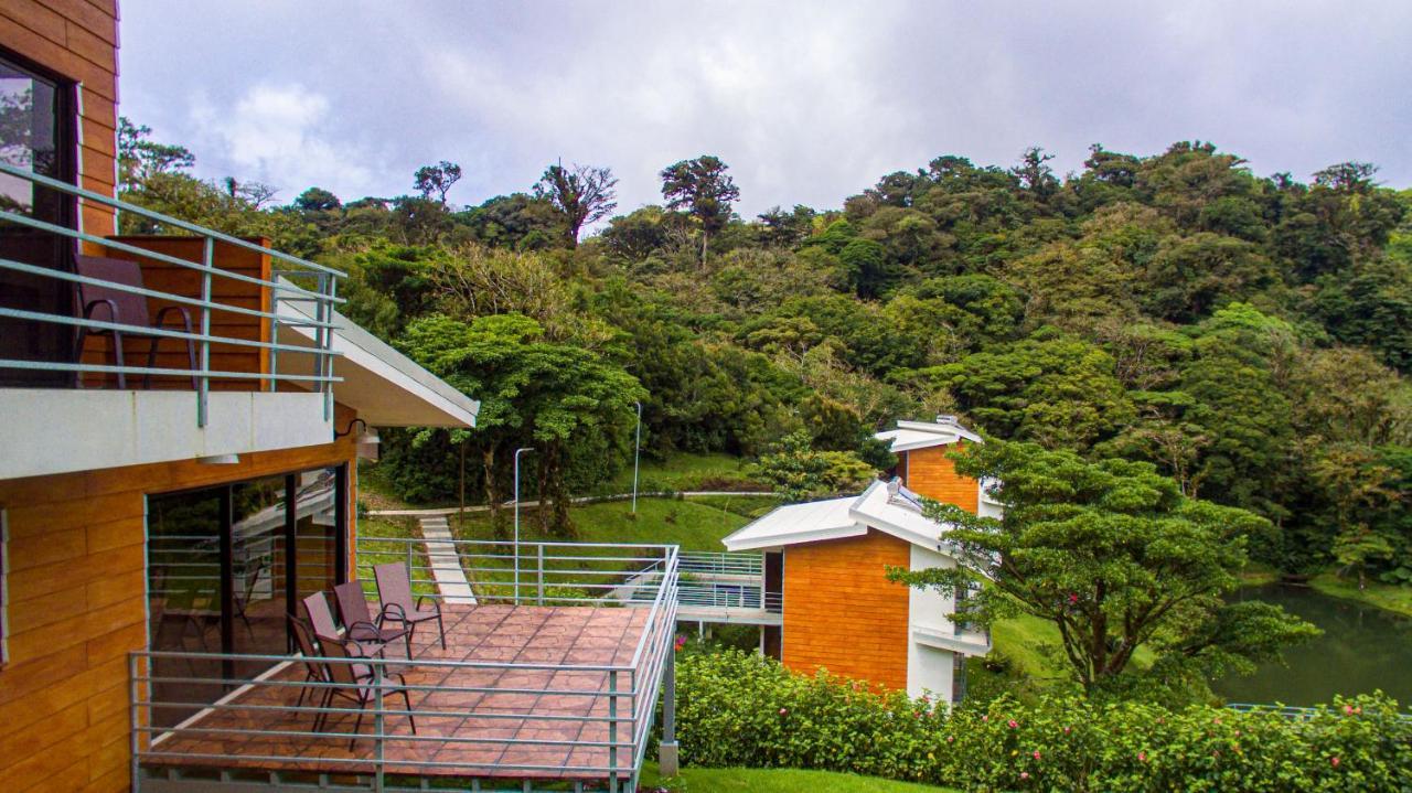 Burbi Lake Lodge Monteverde Eksteriør billede