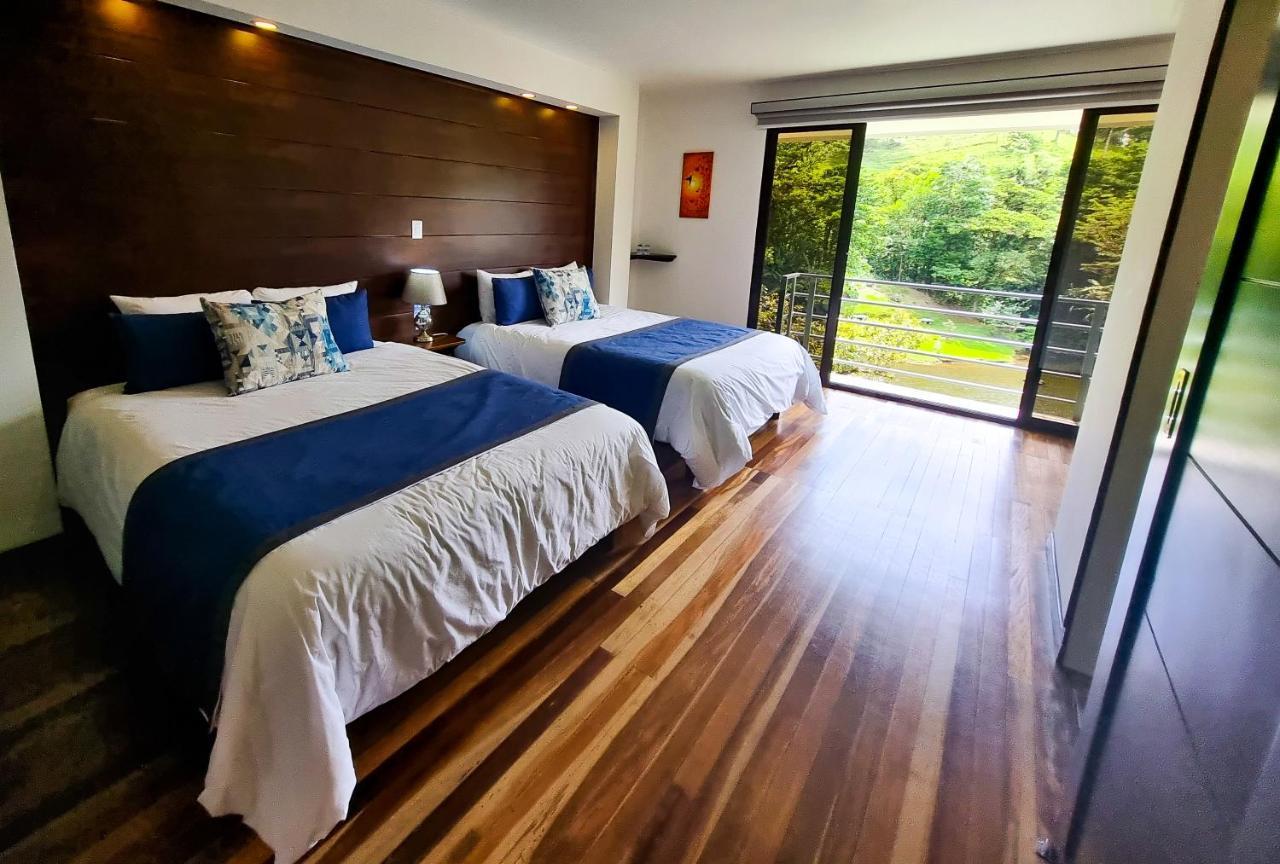 Burbi Lake Lodge Monteverde Eksteriør billede
